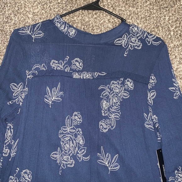 Lulu’s ‘No One Quite Like You’ Dark Blue Embroidered Shift Dress - Picture 5 of 13